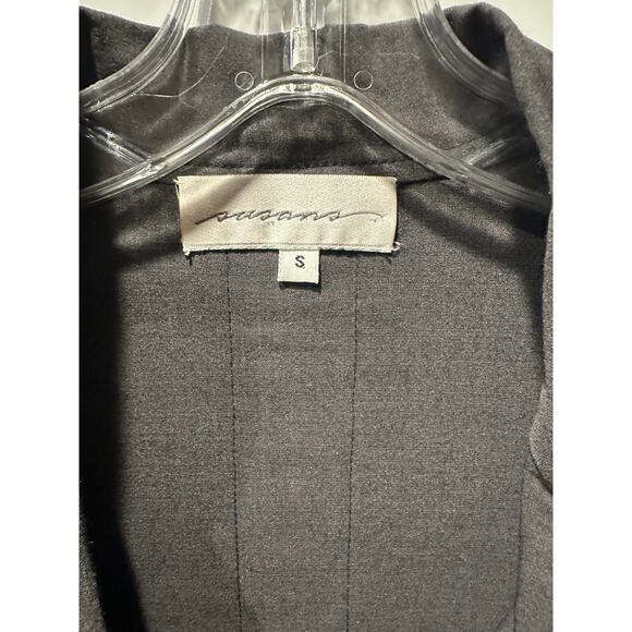 Susans Black Women’s Size Small black w/ gray collar & Sleeves Blazer Jacket - Picture 5 of 10